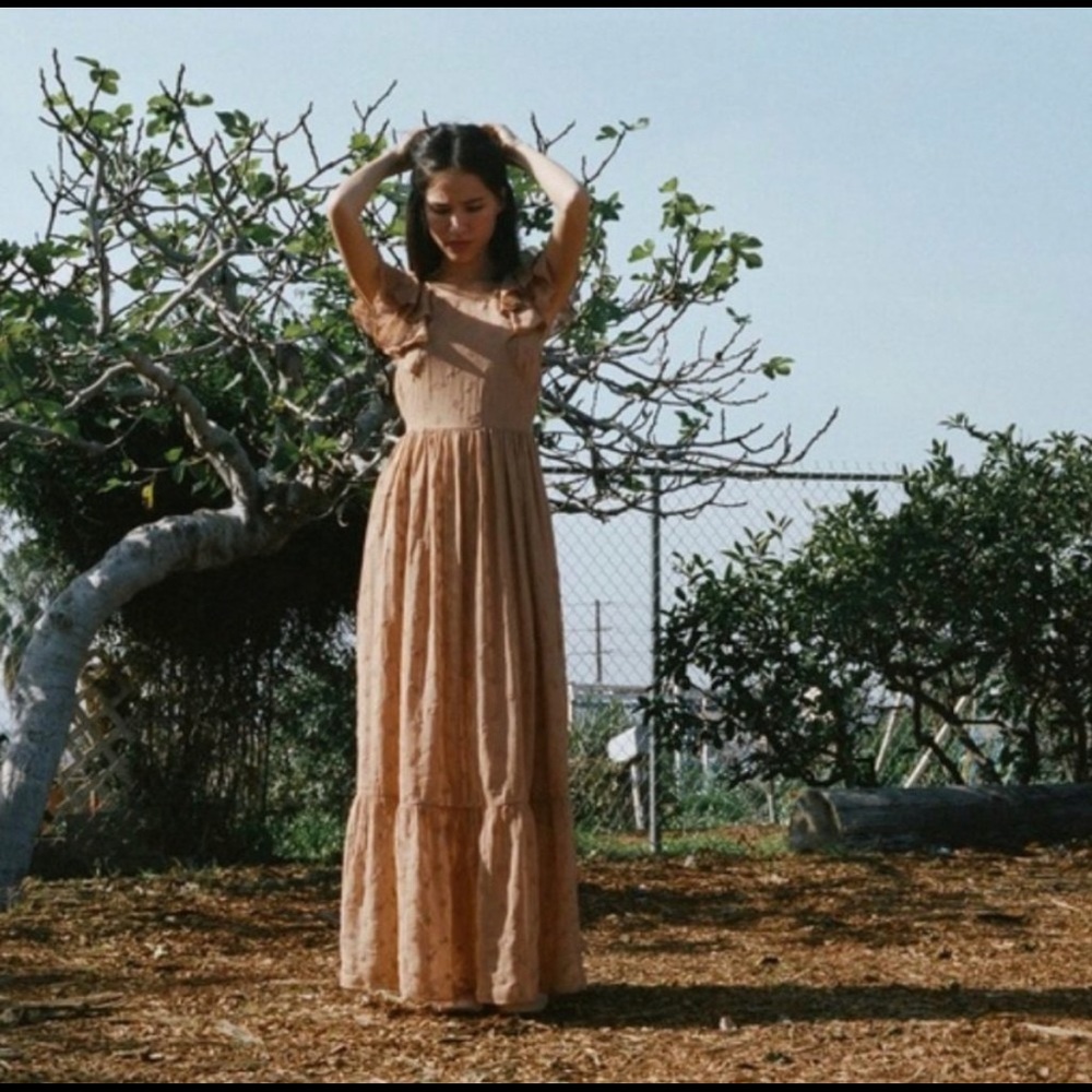 DOEN Flora Embroidered Ruffle Sleeve Maxi Dress in Adobe